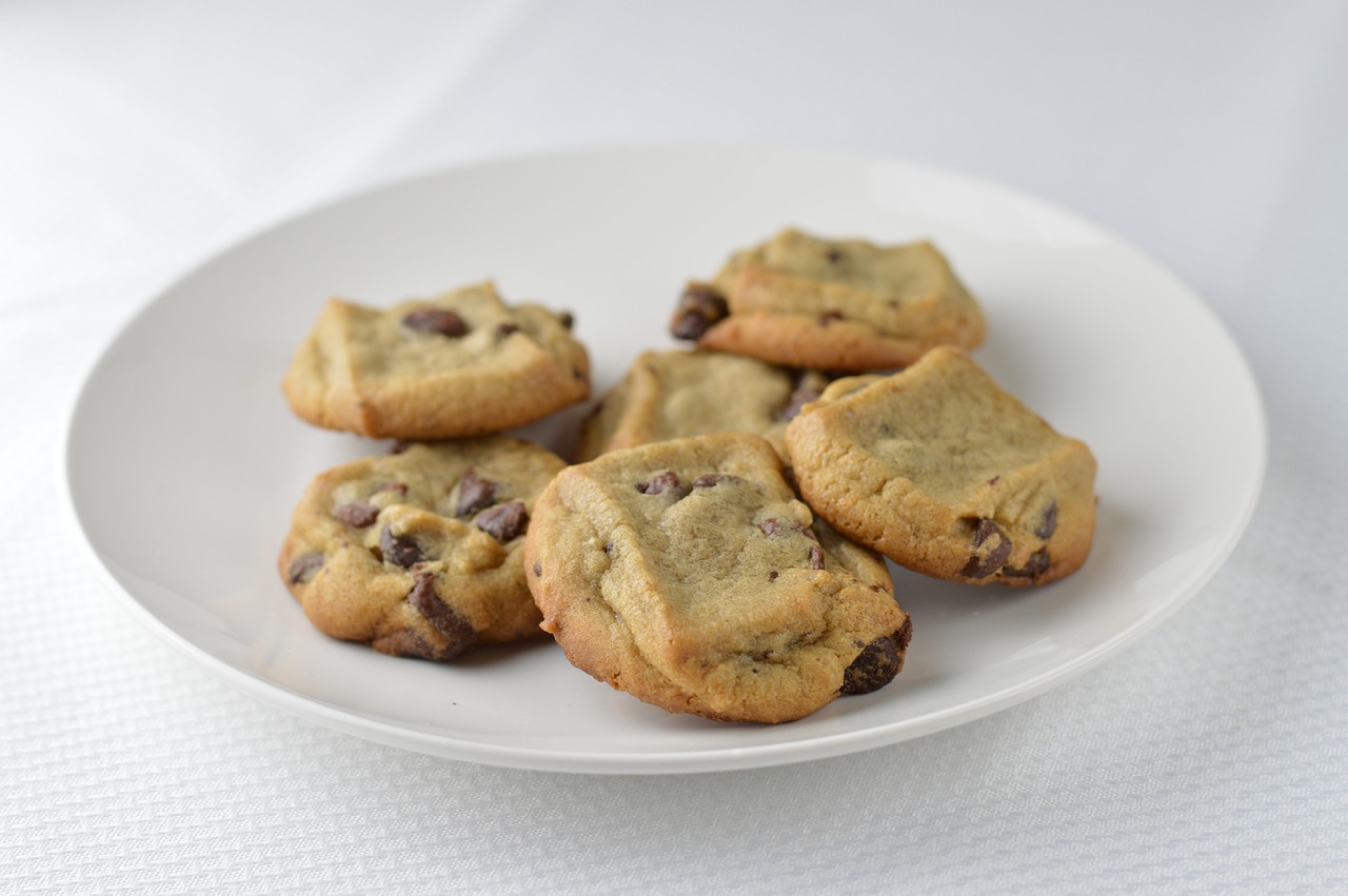 cookies, chocolate chip cookies, dessert-7234354.jpg